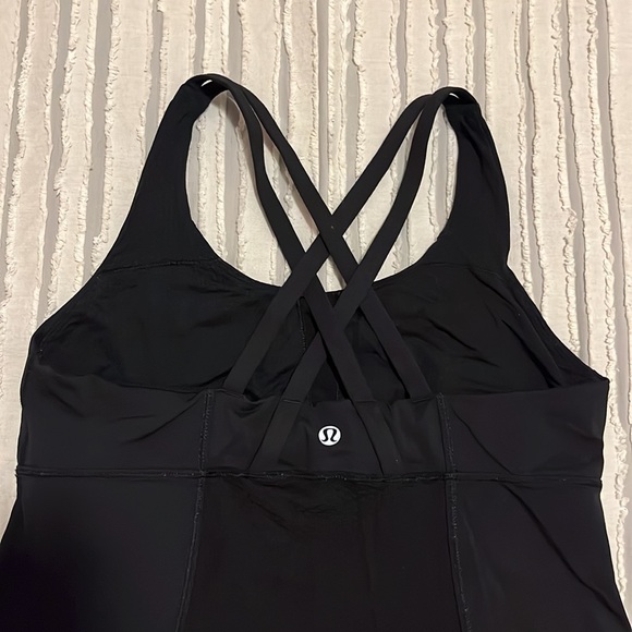 Lululemon Energy Tank - Picture 4 of 5
